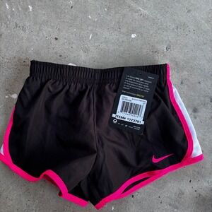 Nike Girls' Dri-FIT Running Shorts Black Hyper Pink Trim‎ Athletic Activewear 2T